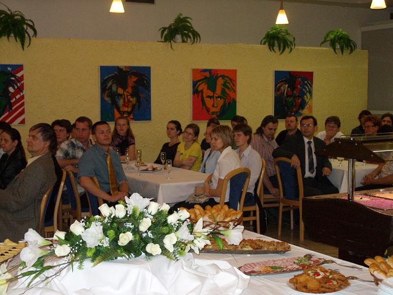 SS851052.JPG