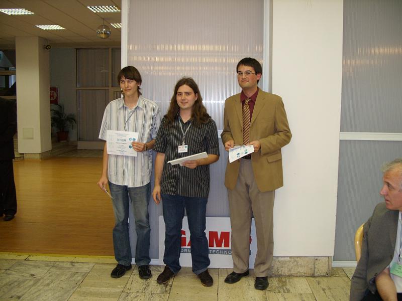 SS851061.JPG